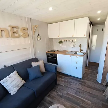 Palafour - Studette Cosy Entierement Renovee. Mae-3894